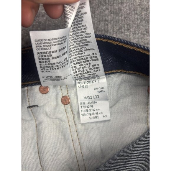 Levis 501 Jeans Mens 32x32 Dark Wash Blue Button Fly Waterless Denim Straight - Picture 9 of 10